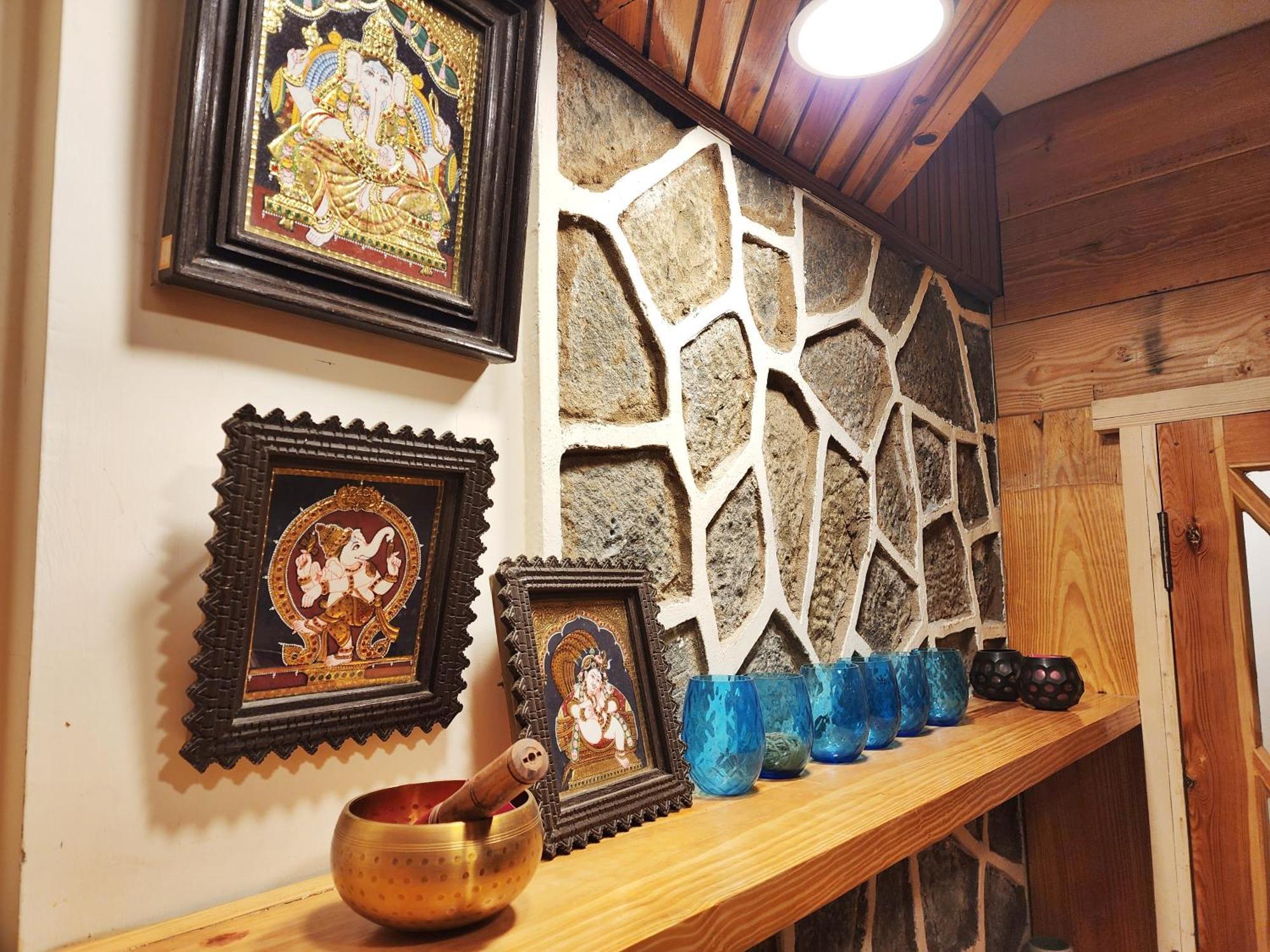 Hotel Pineview Šimla Exteriér fotografie