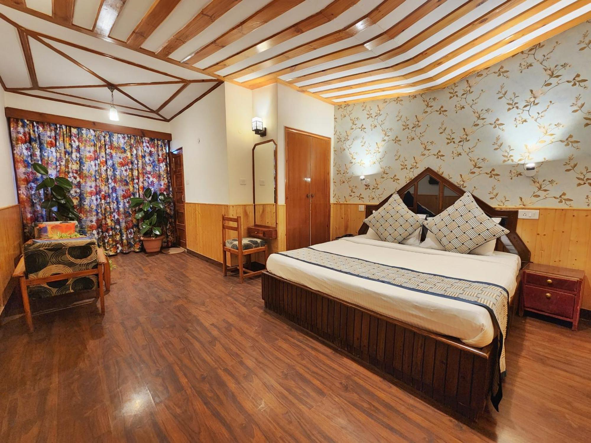 Hotel Pineview Šimla Exteriér fotografie