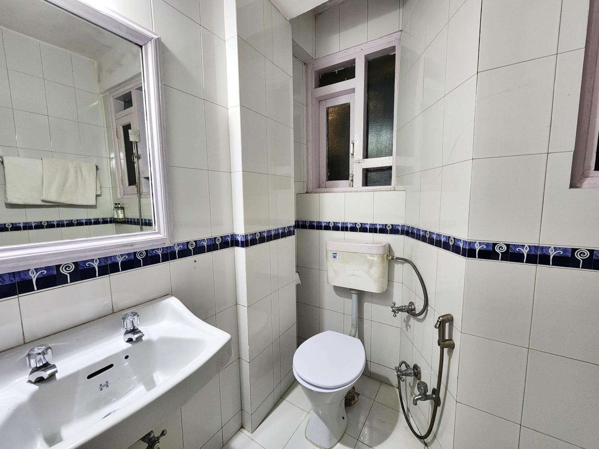 Hotel Pineview Šimla Exteriér fotografie